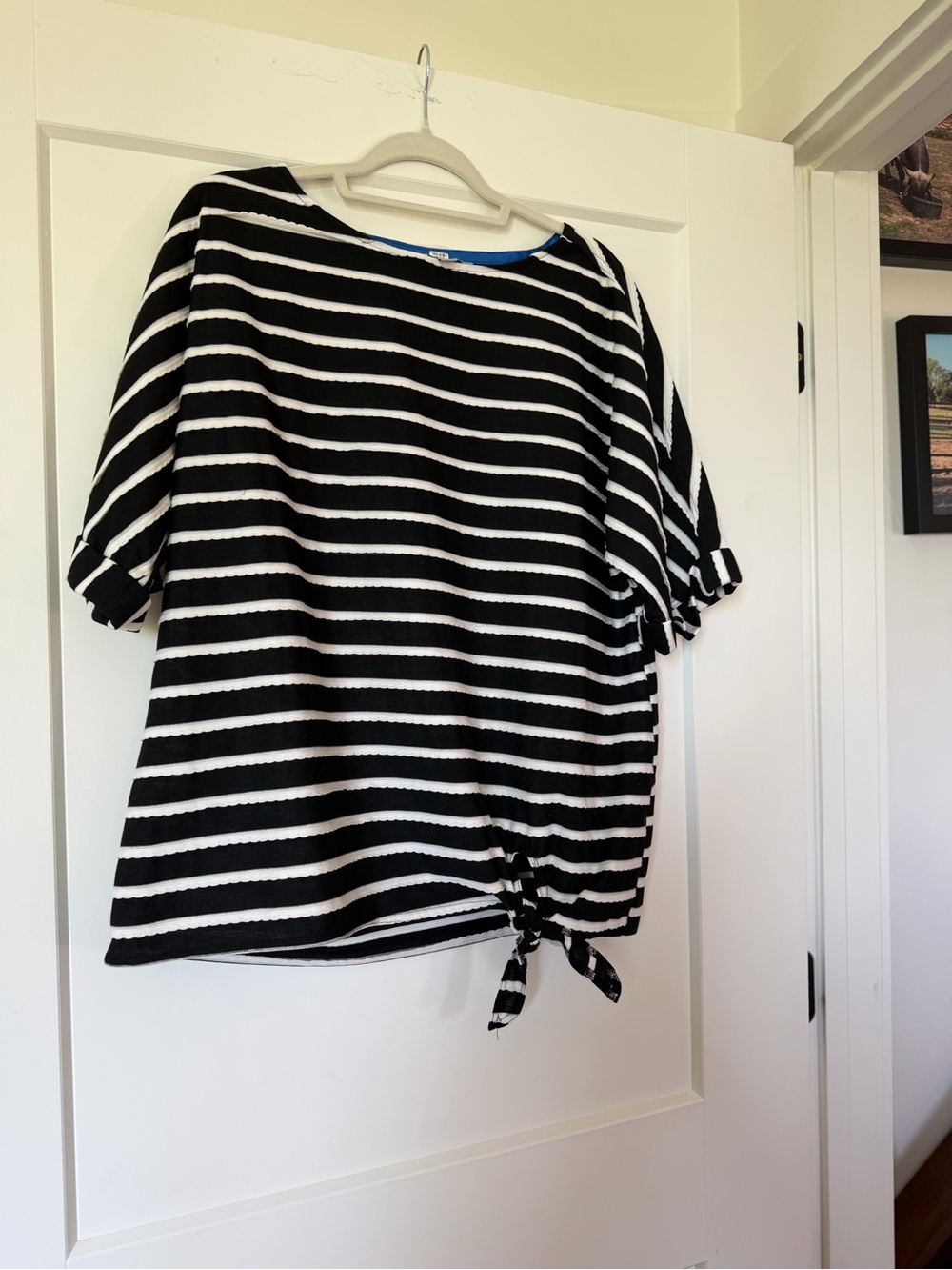 Women's Black & White Striped Tie-Hem Tunic Top